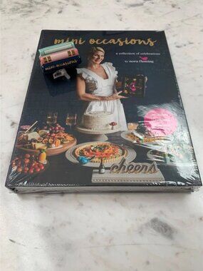 Nora Fleming Mini Occasions Book and Mini Set- BNWT